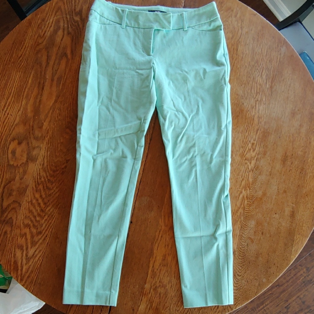 Mossimo Crop pants